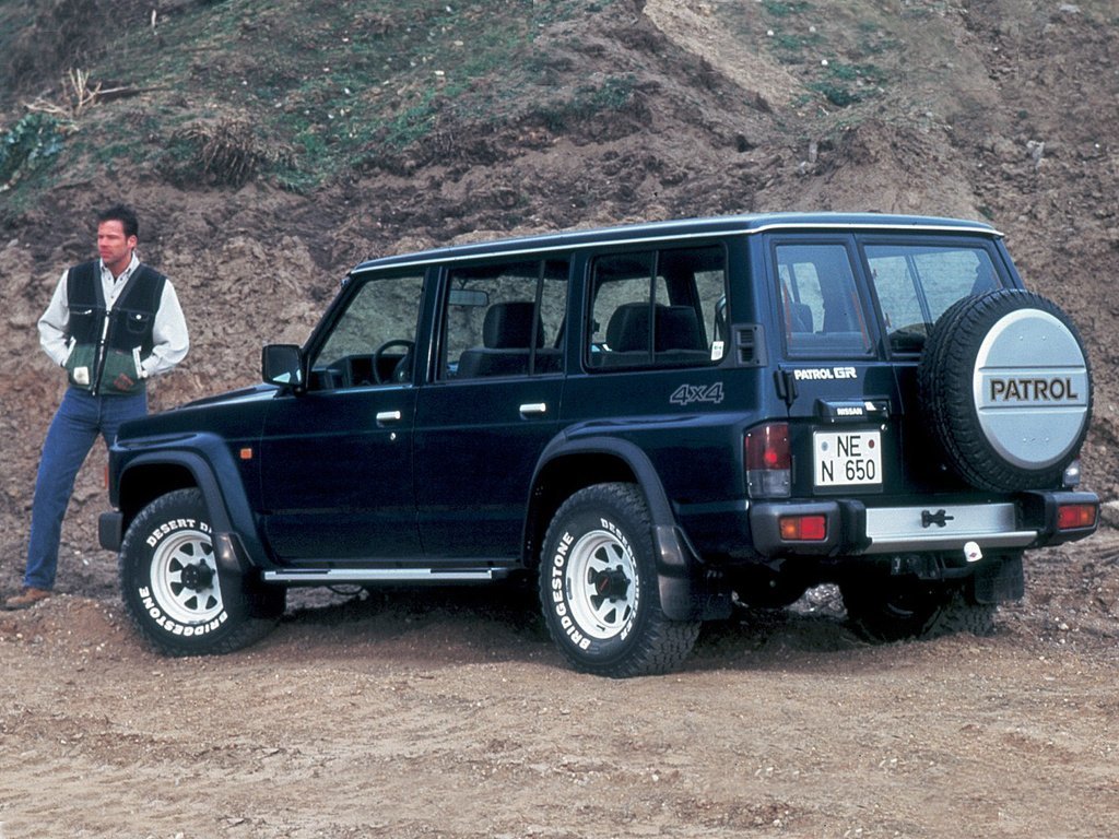 Nissan Patrol IV (Y60)