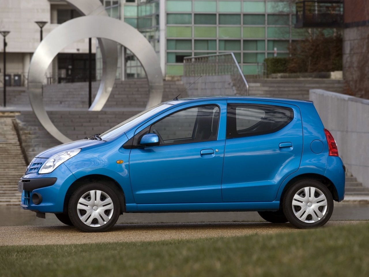 Nissan Pixo Хэтчбек 5 дв.