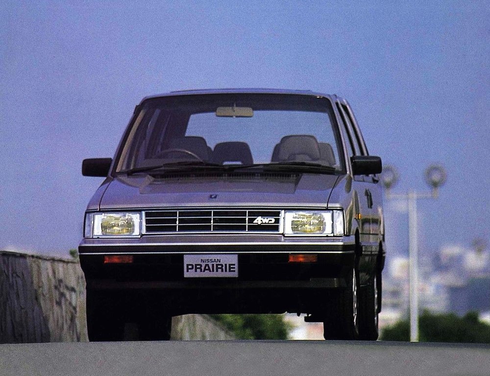 Nissan Prairie I (M10)