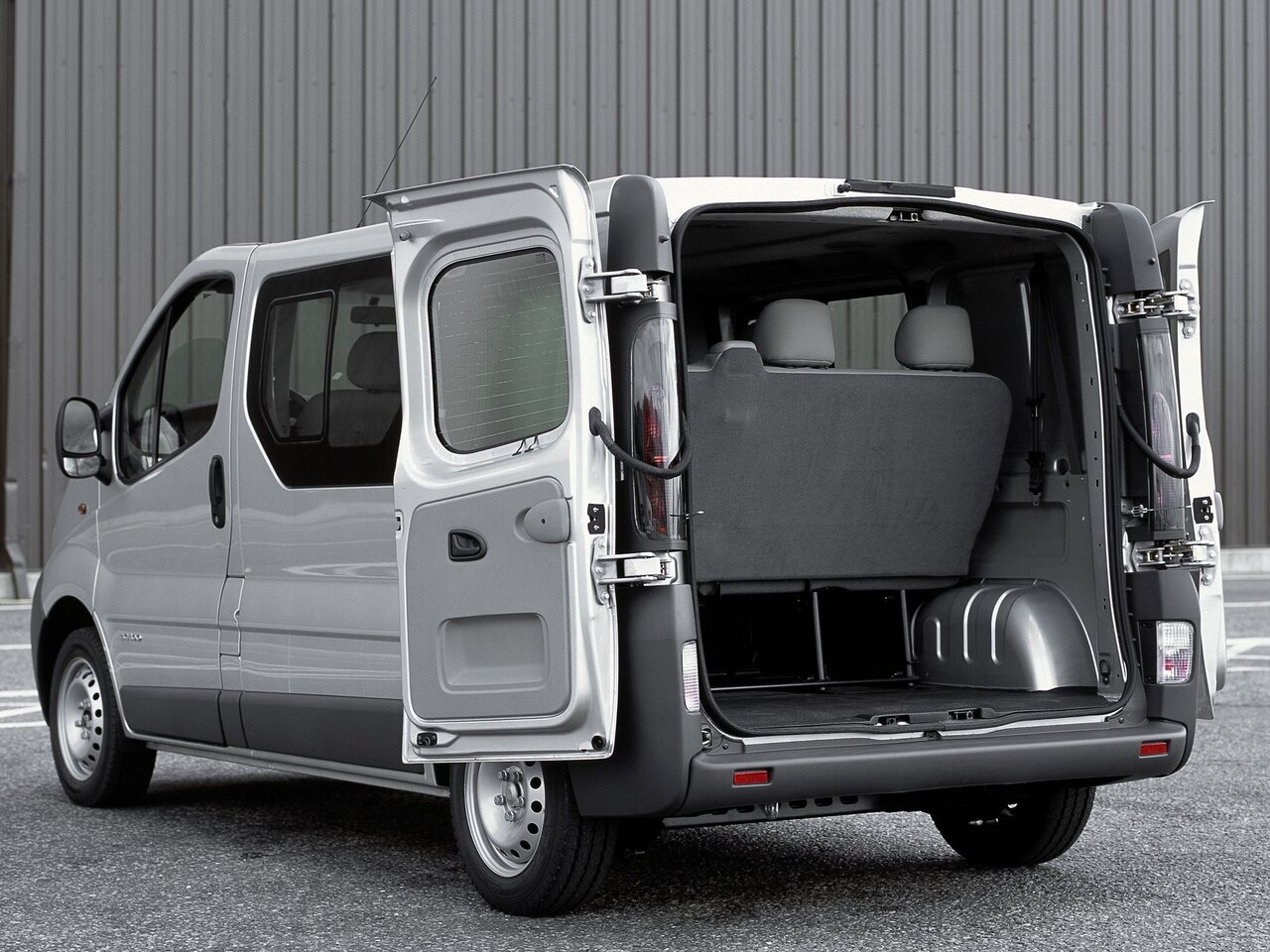 Nissan Primastar I