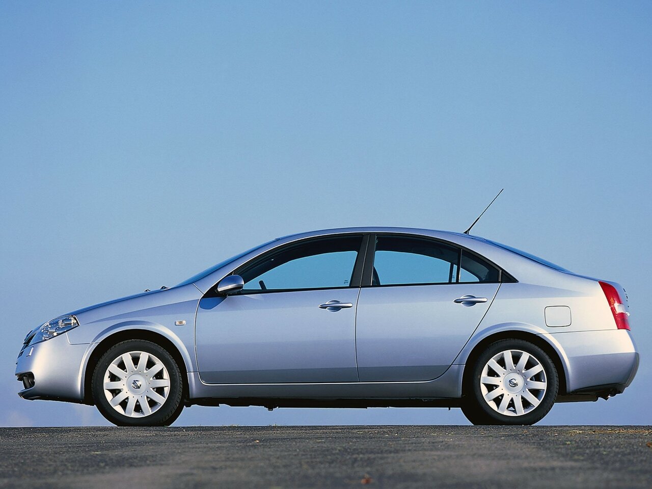 Nissan Primera III (P12)
