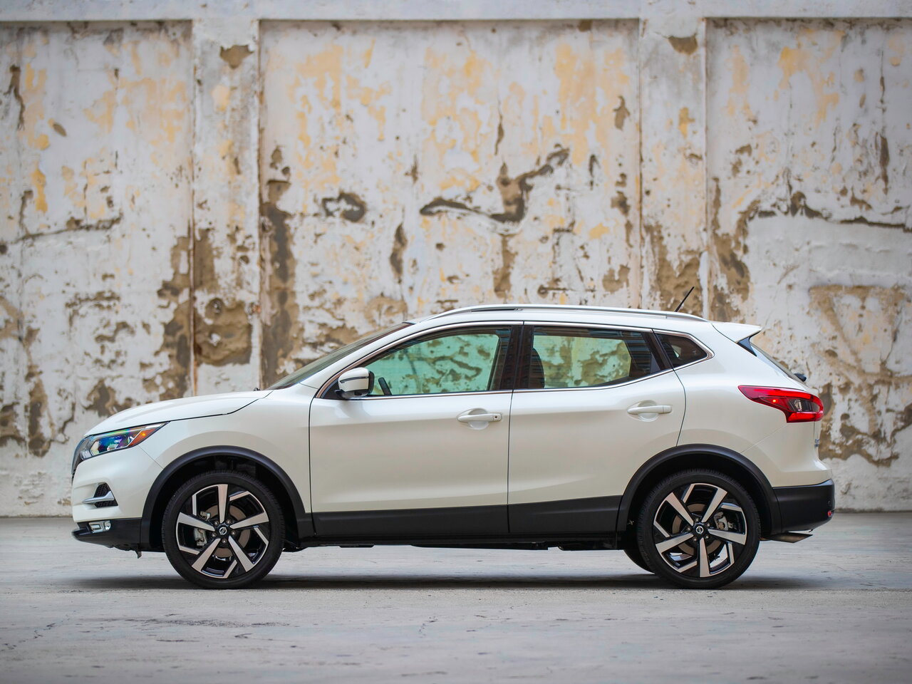 Nissan Rogue Sport I Рестайлинг