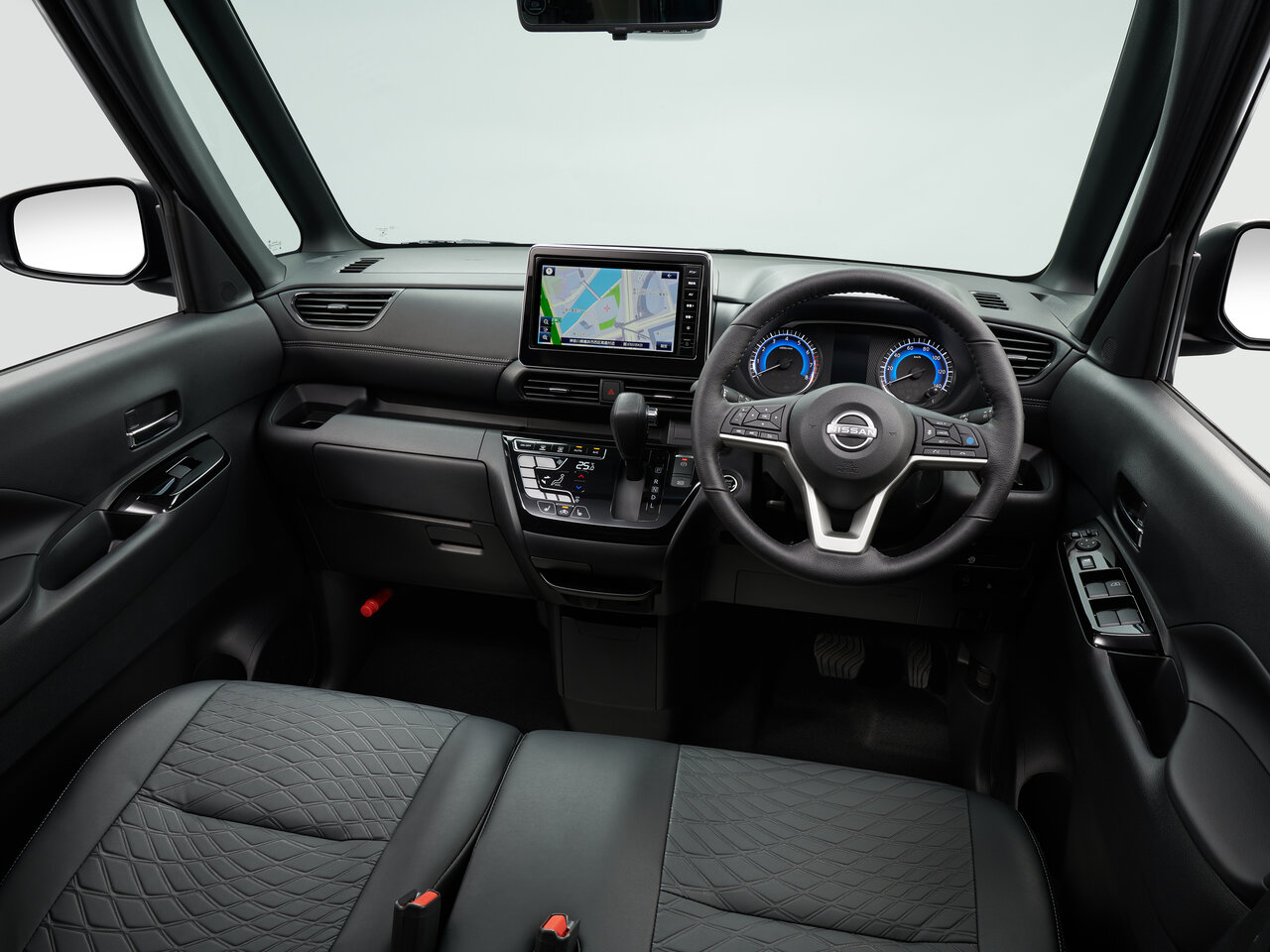 Nissan Roox II Рестайлинг