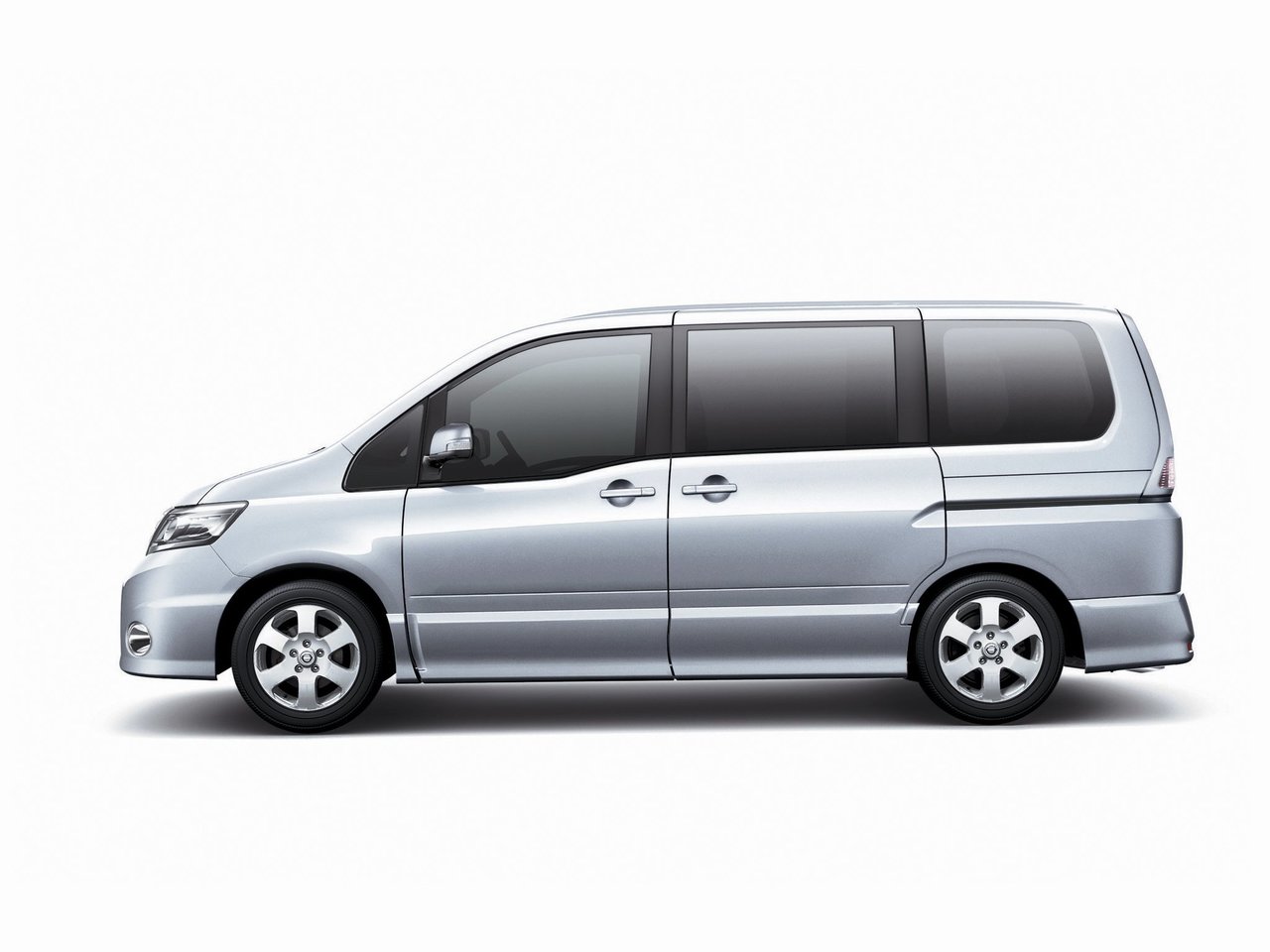 Nissan Serena III (C25)
