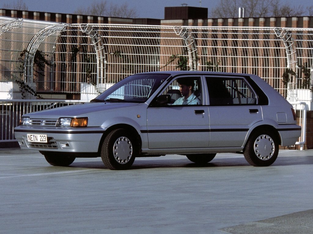 Nissan Sunny N13