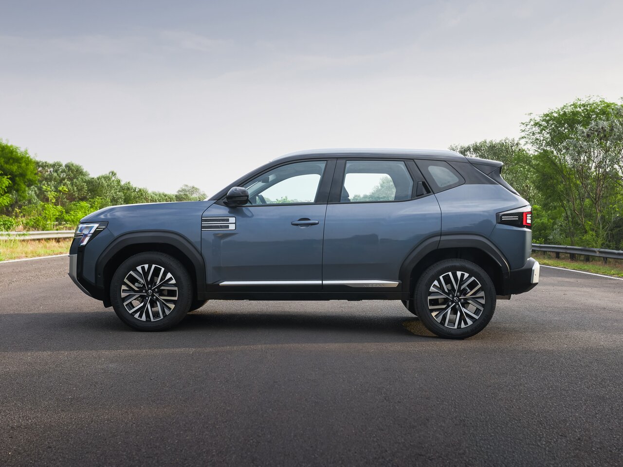 Nissan Tekton Внедорожник 5 дв.