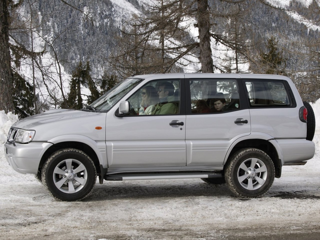 Nissan Terrano II Рестайлинг 2