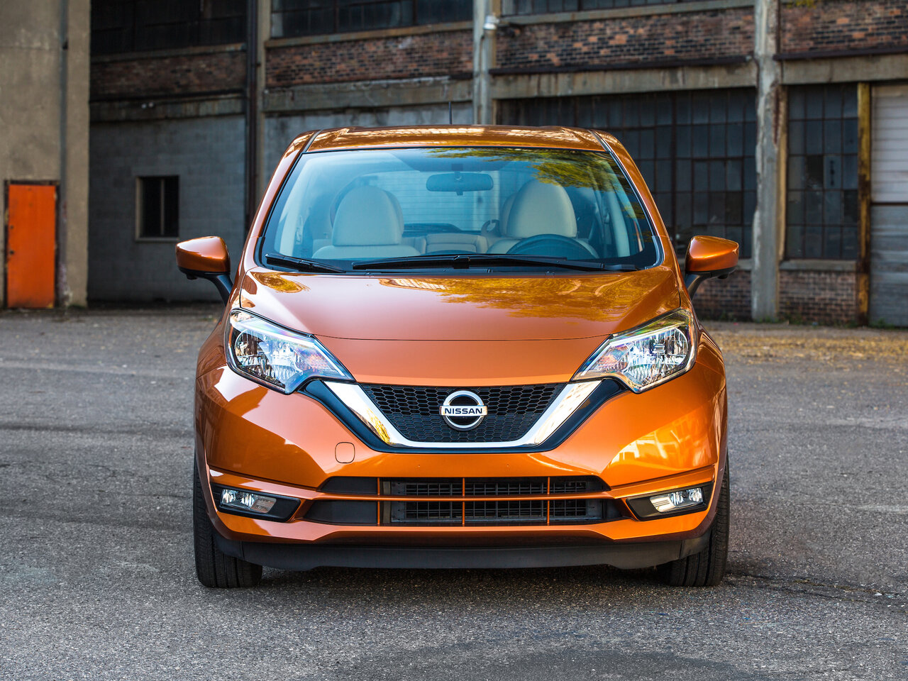 Nissan Versa Note I Рестайлинг