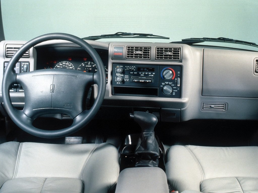 Oldsmobile Bravada II