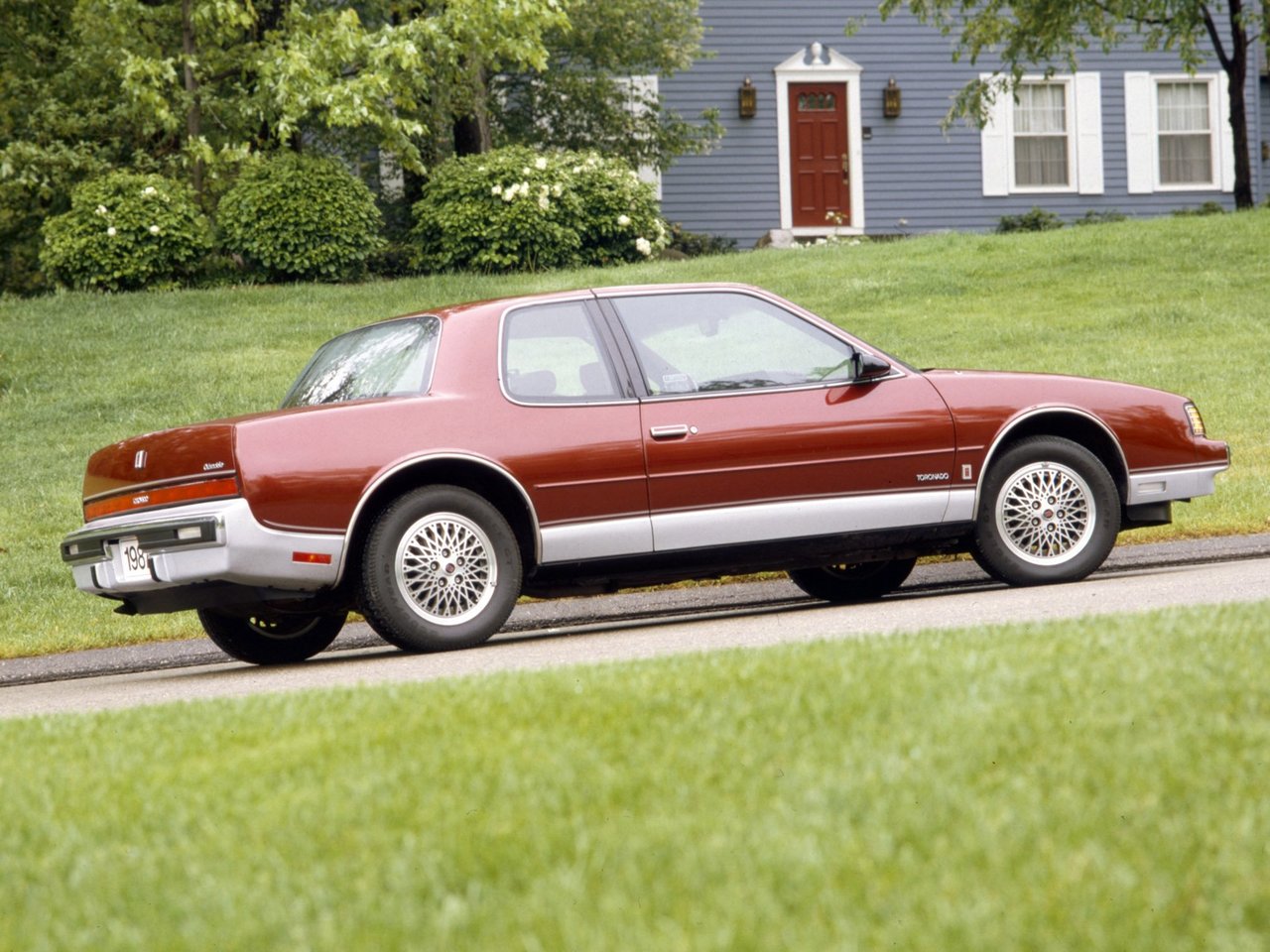 Oldsmobile Toronado IV