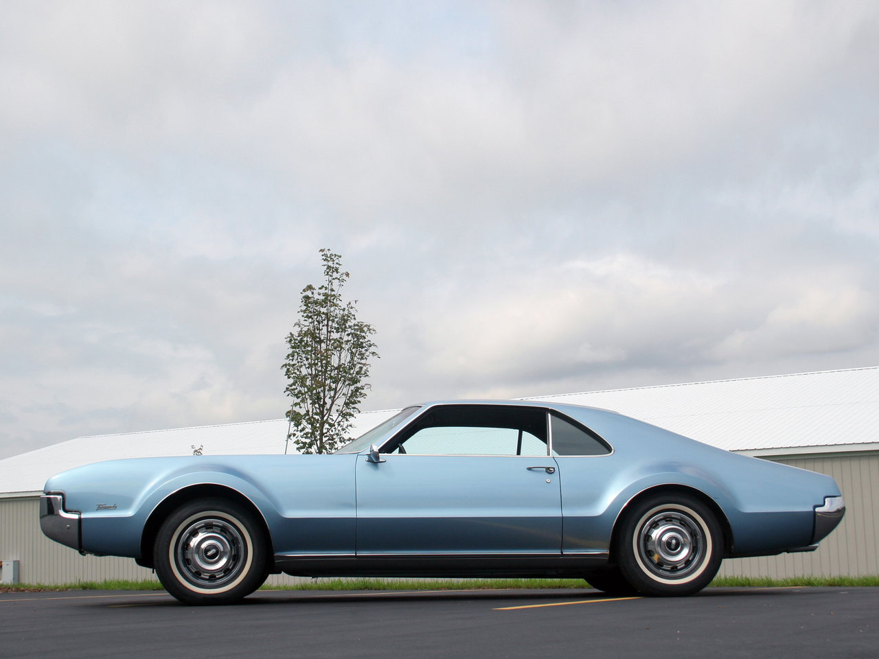 Oldsmobile Toronado I