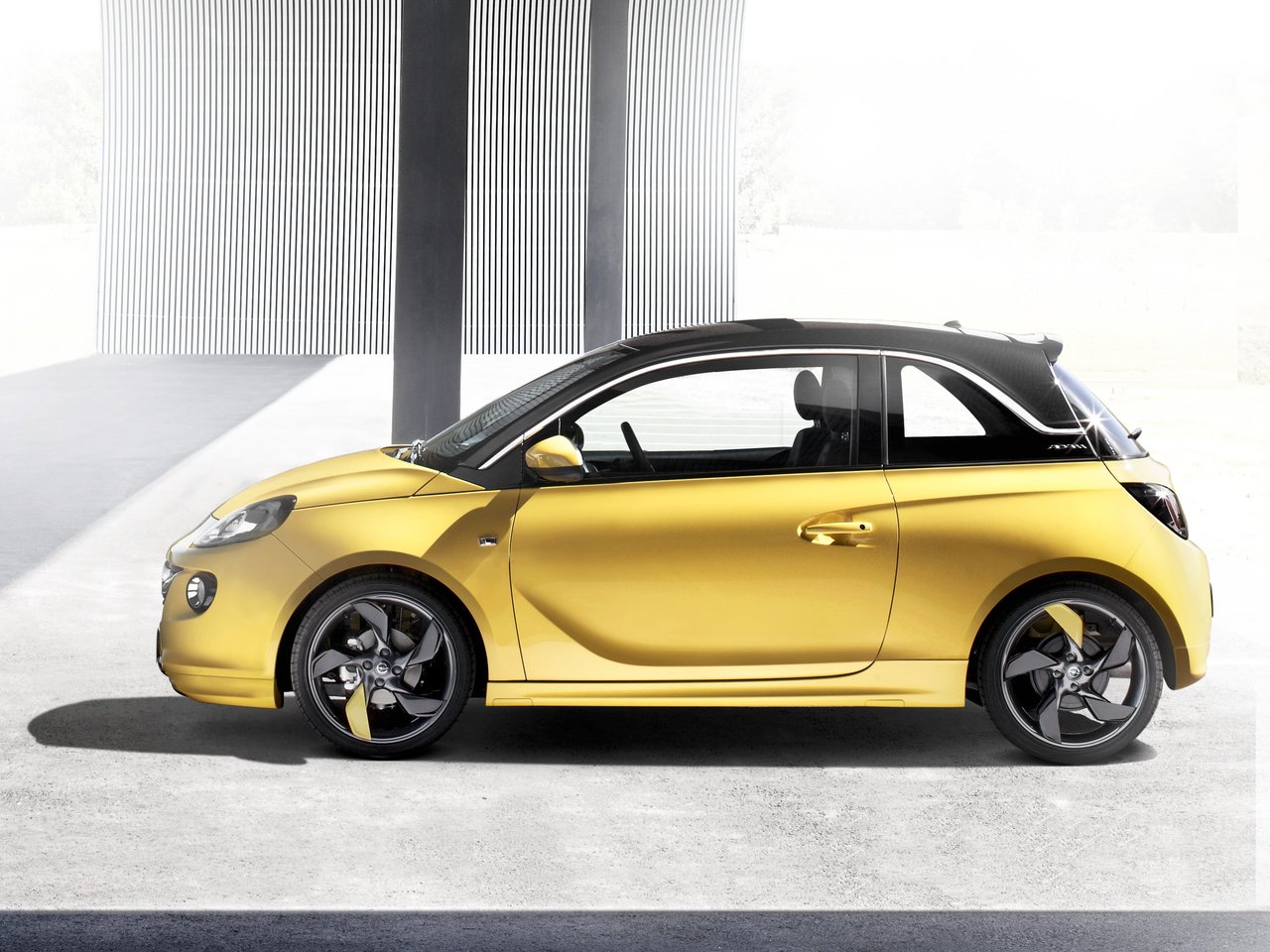 Opel Adam I