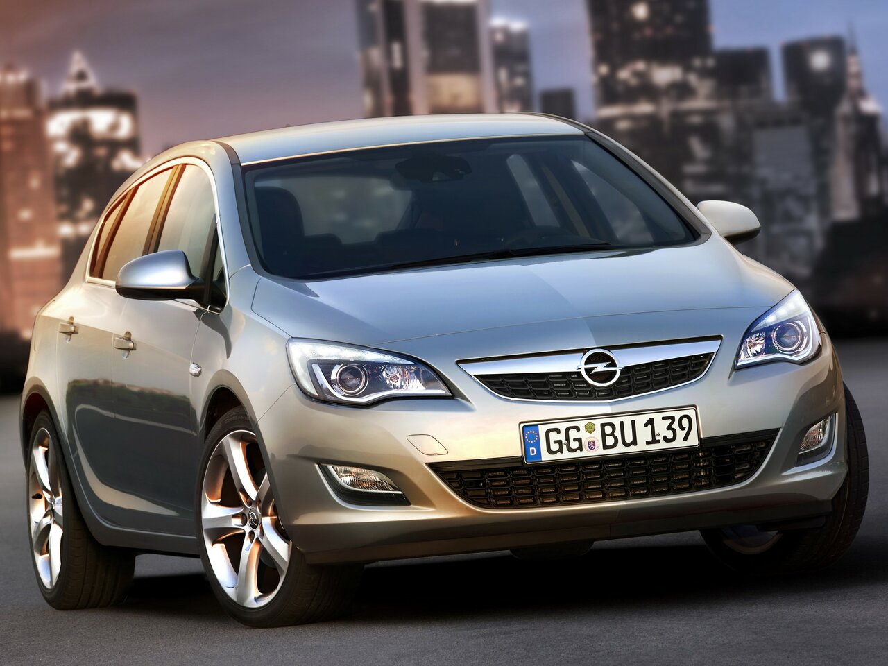 Opel Astra J