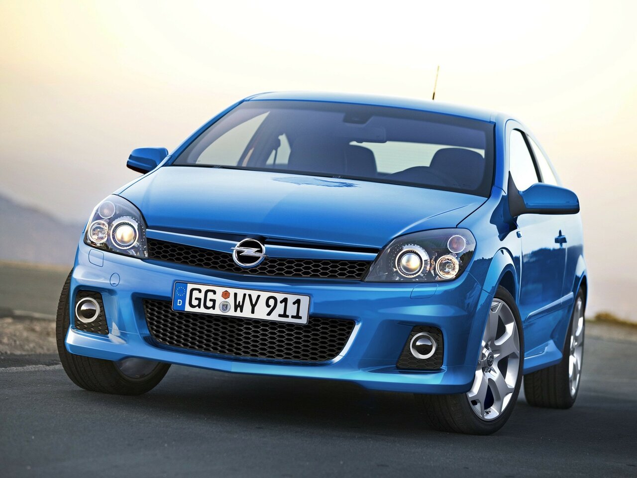 Opel Astra OPC H