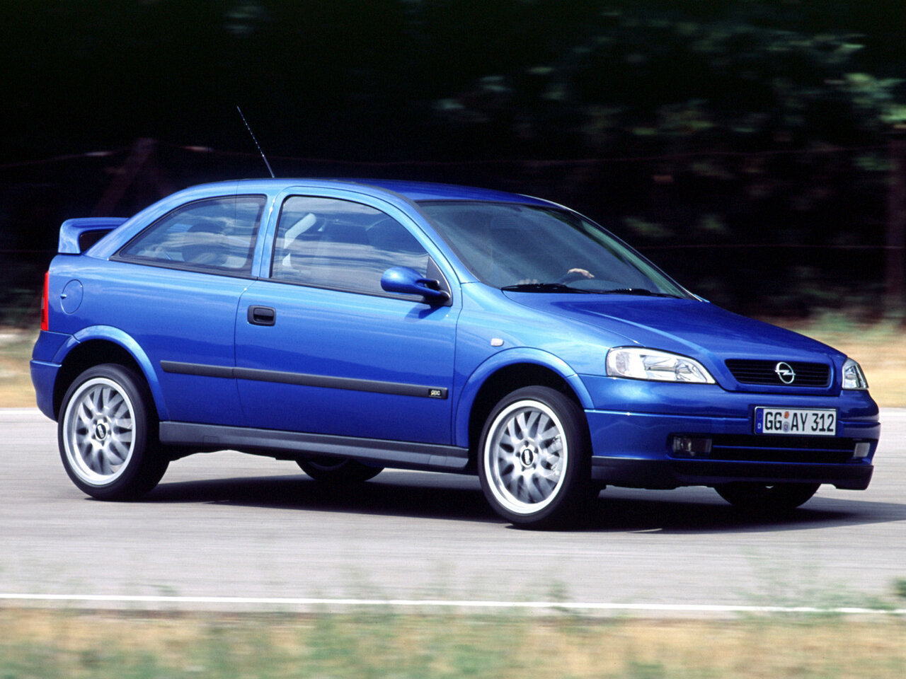 Opel Astra OPC G