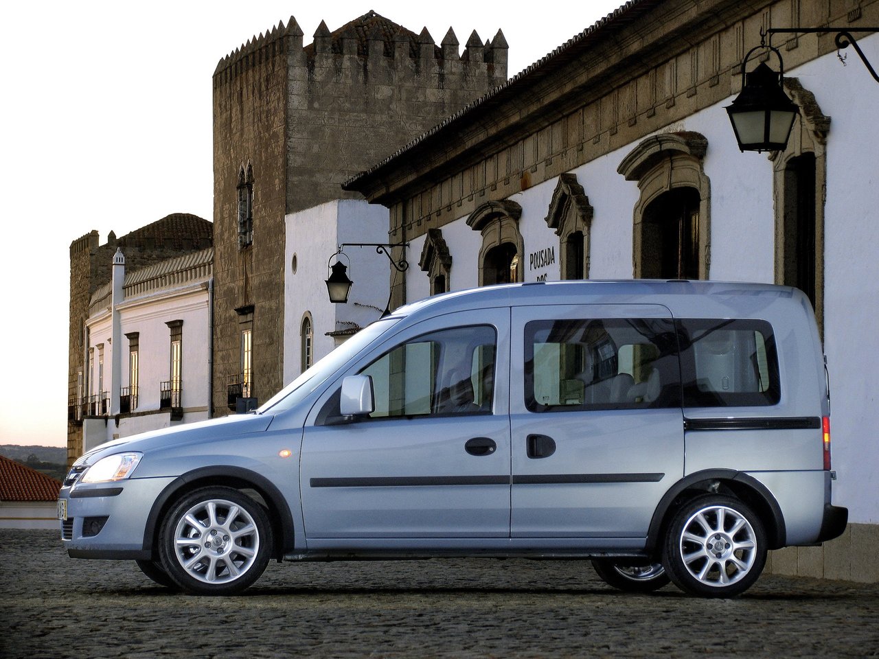 Opel Combo C Рестайлинг