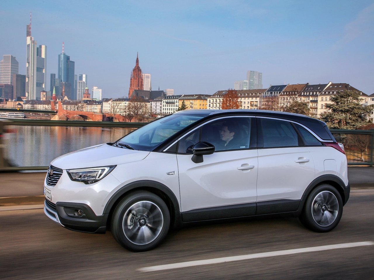 Opel Crossland X I