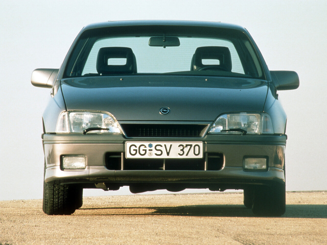 Opel Omega A