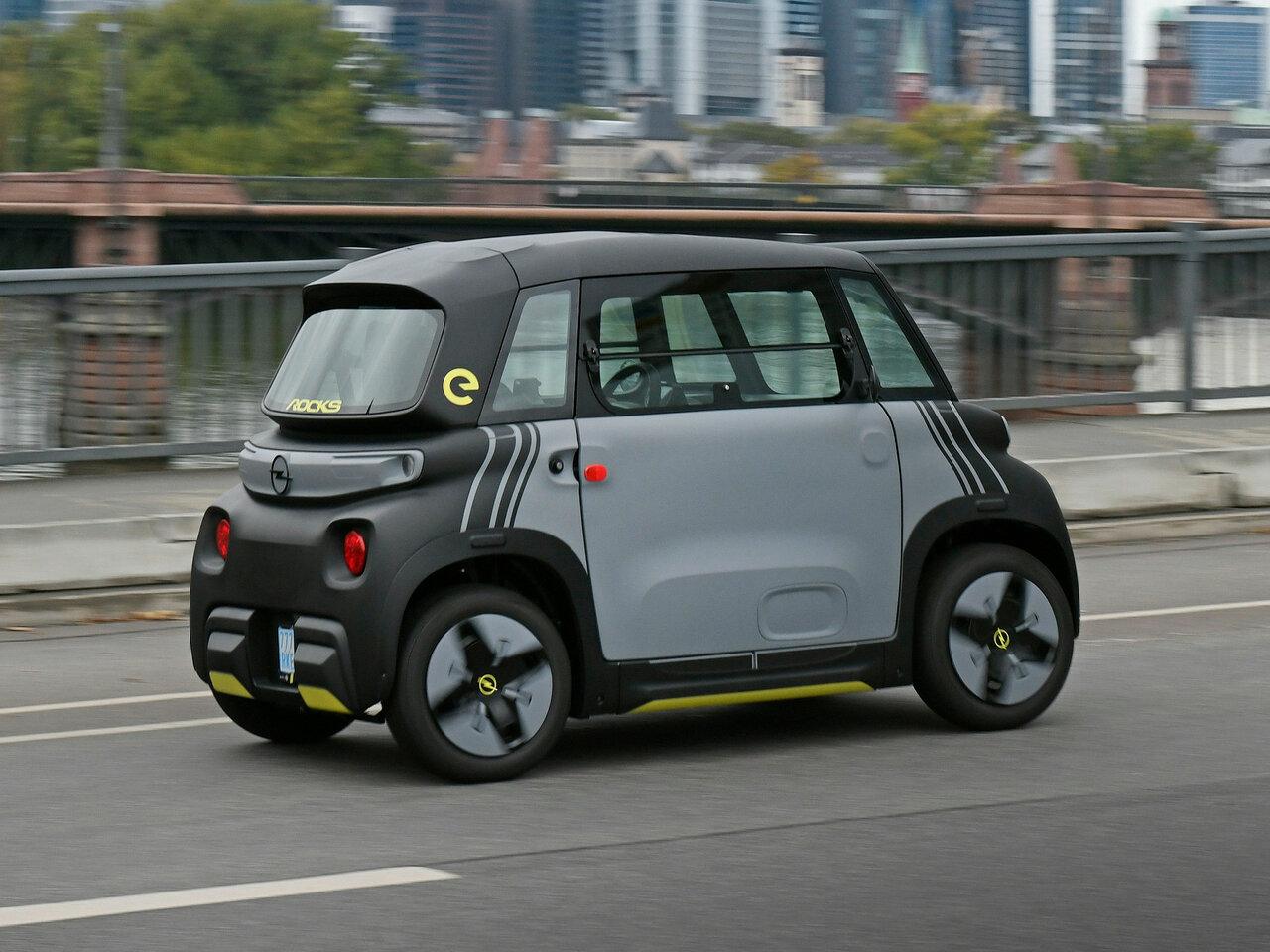 Opel Rocks Electric Купе