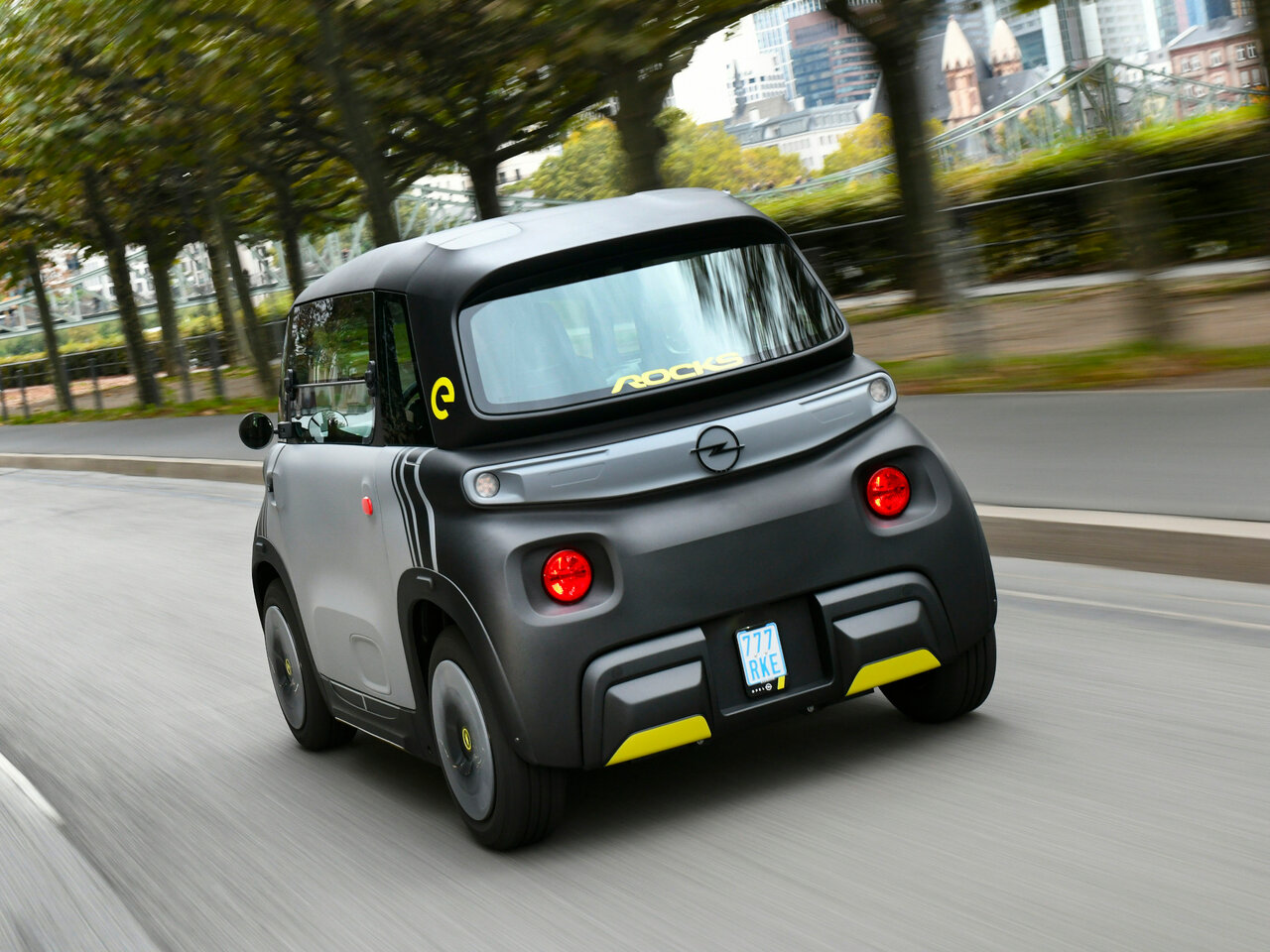 Opel Rocks Electric Купе