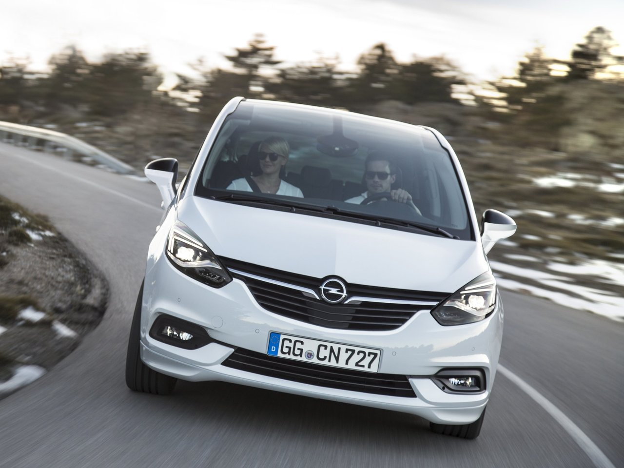 Opel Zafira C Рестайлинг