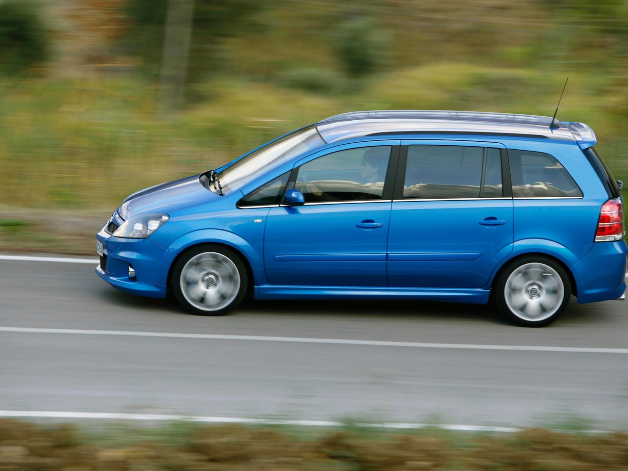 Opel Zafira OPC B