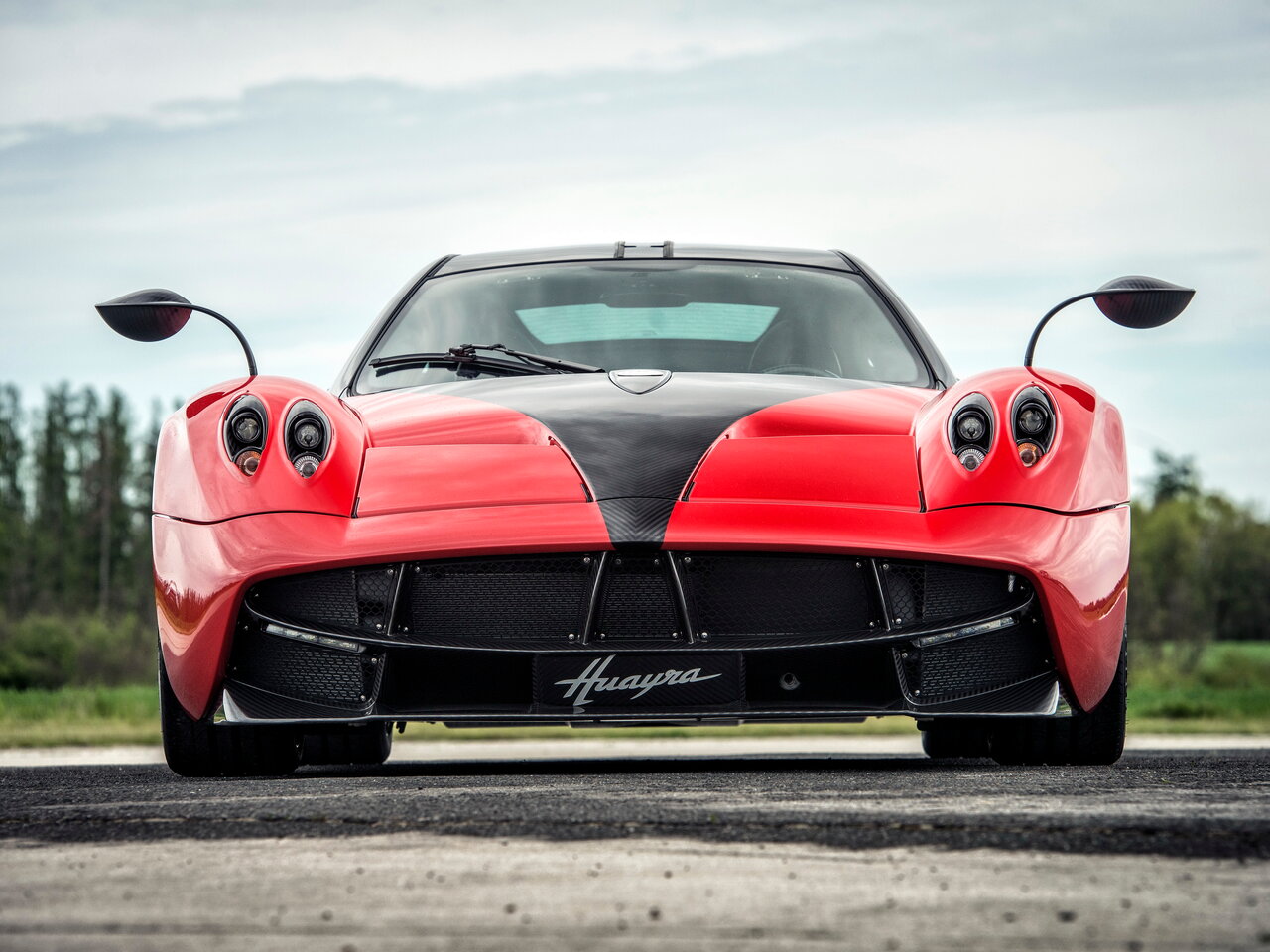 Pagani Huayra c 2012 года