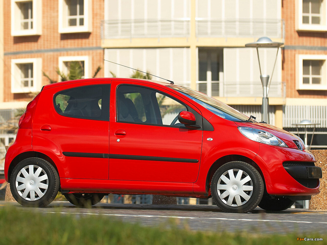Peugeot 107 I