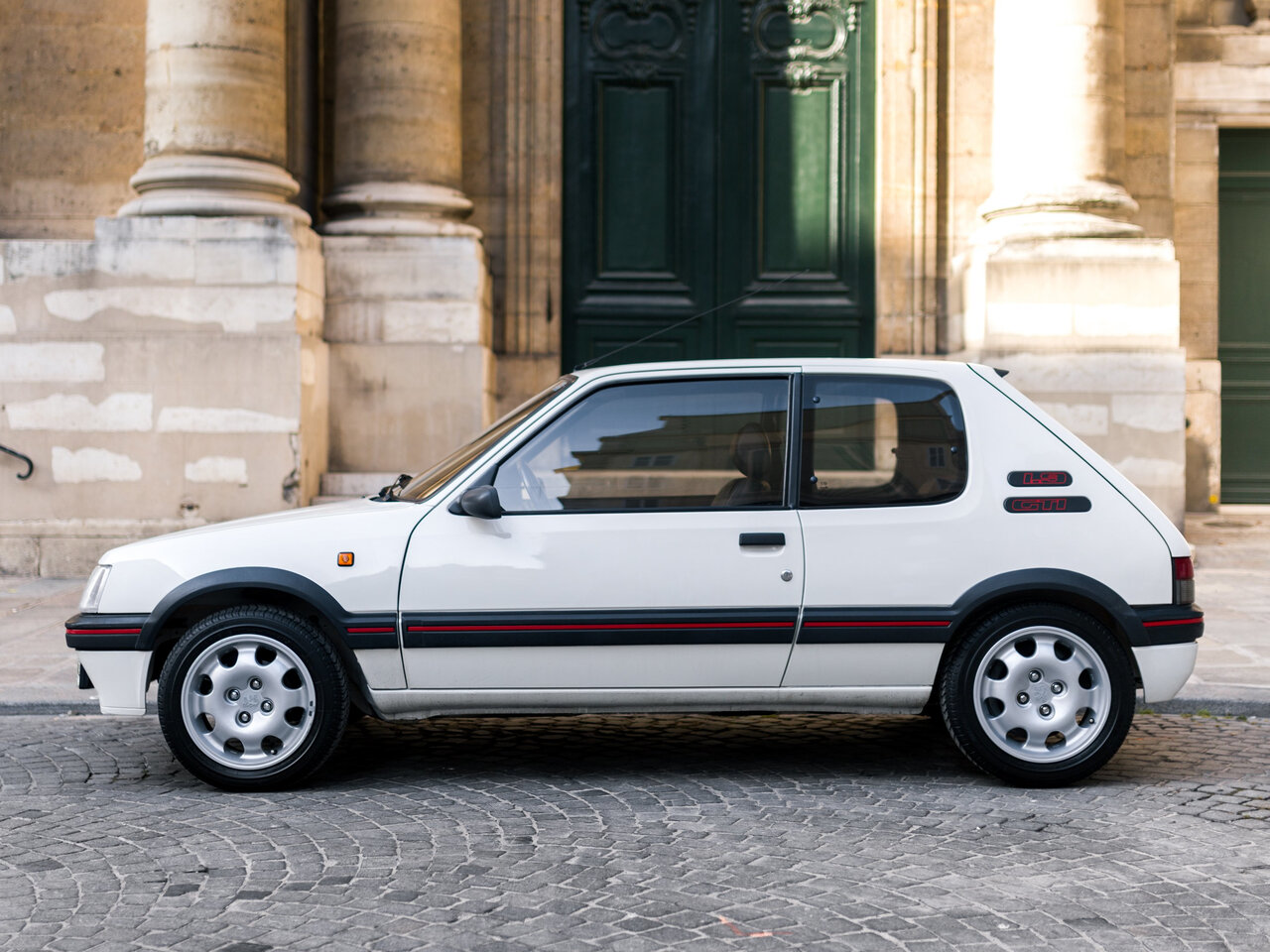 Peugeot 205 GTi Хэтчбек 3 дв.