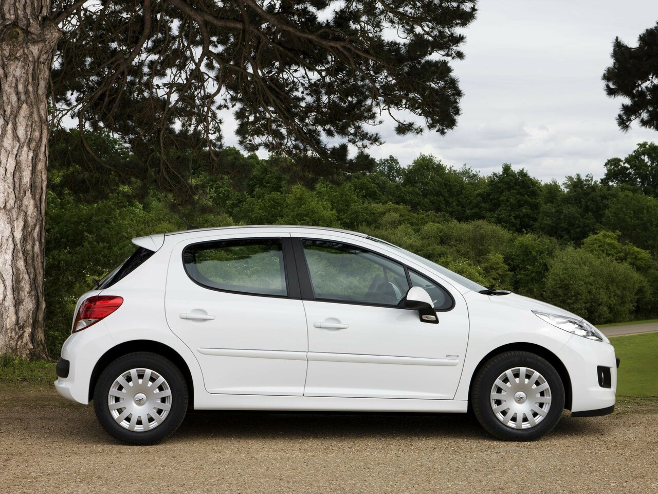 Peugeot 207 I Рестайлинг