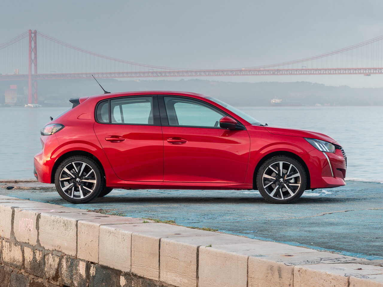 Peugeot 208 II