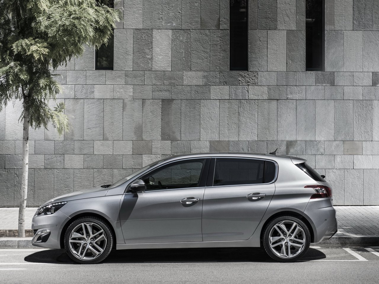 Peugeot 308 II