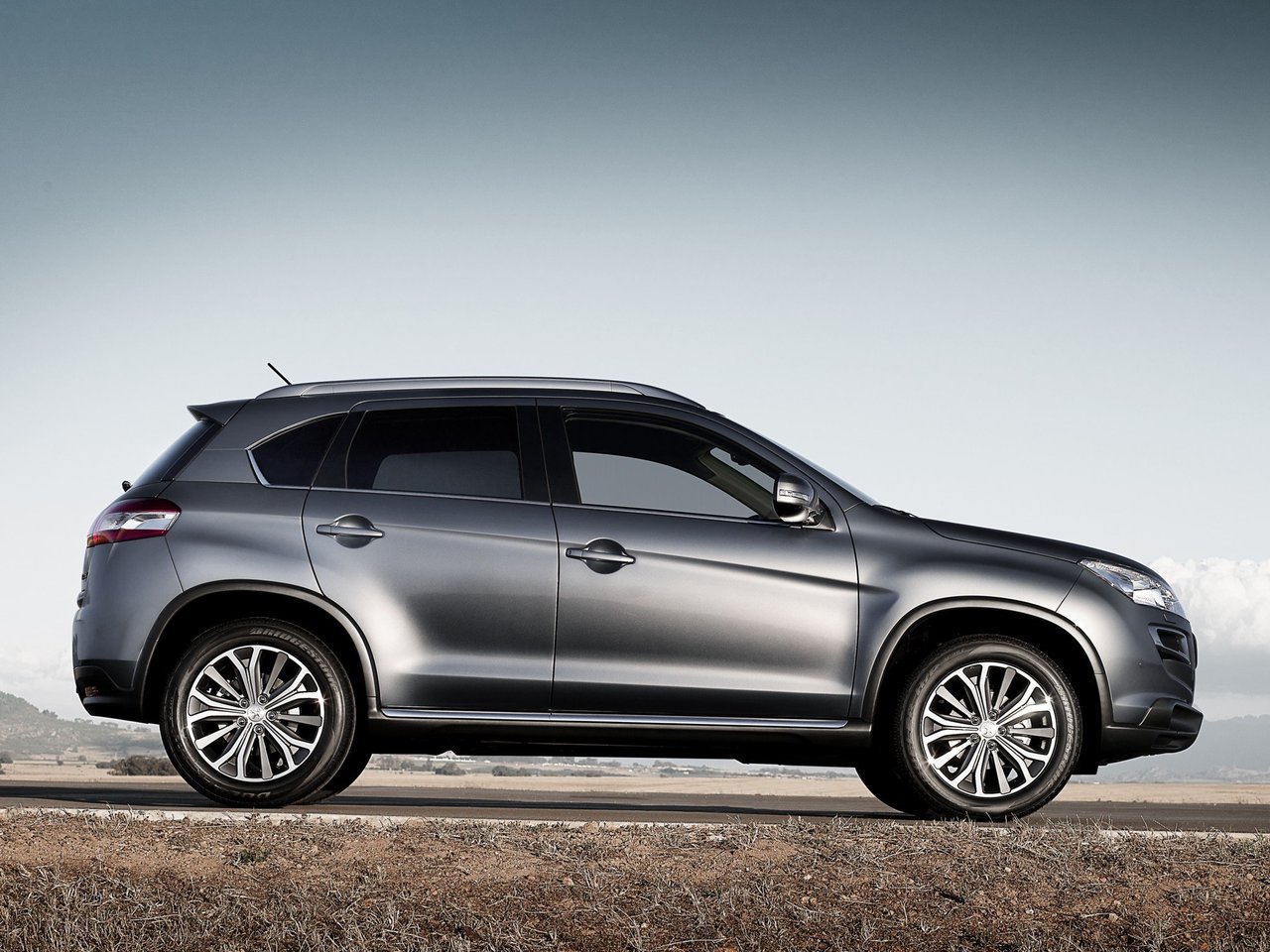 Peugeot 4008 I