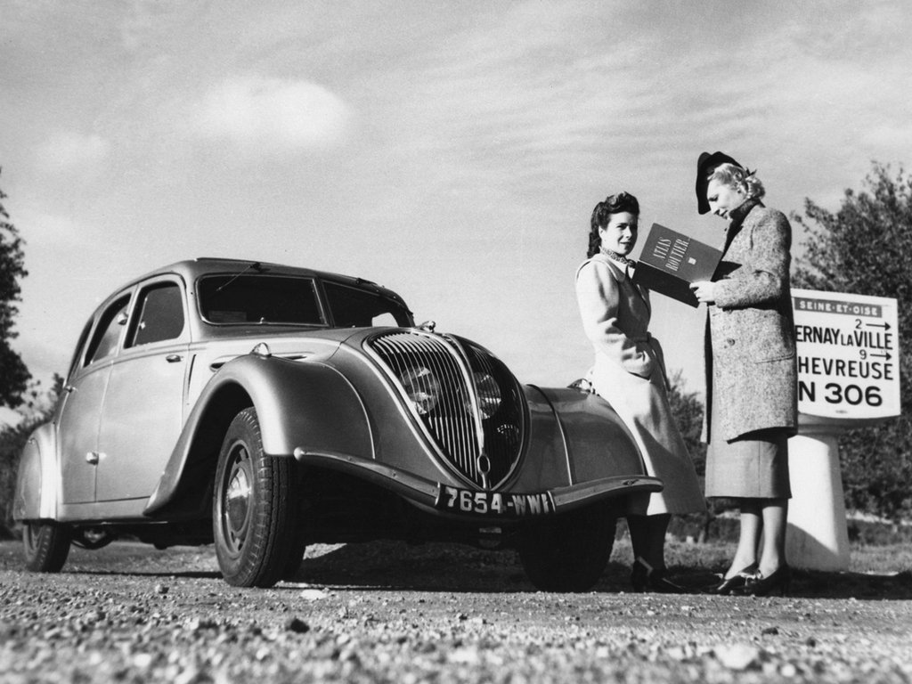 Peugeot 402 Седан