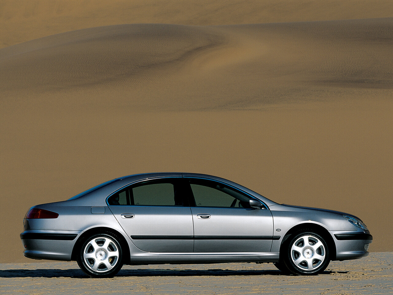 Peugeot 607 I