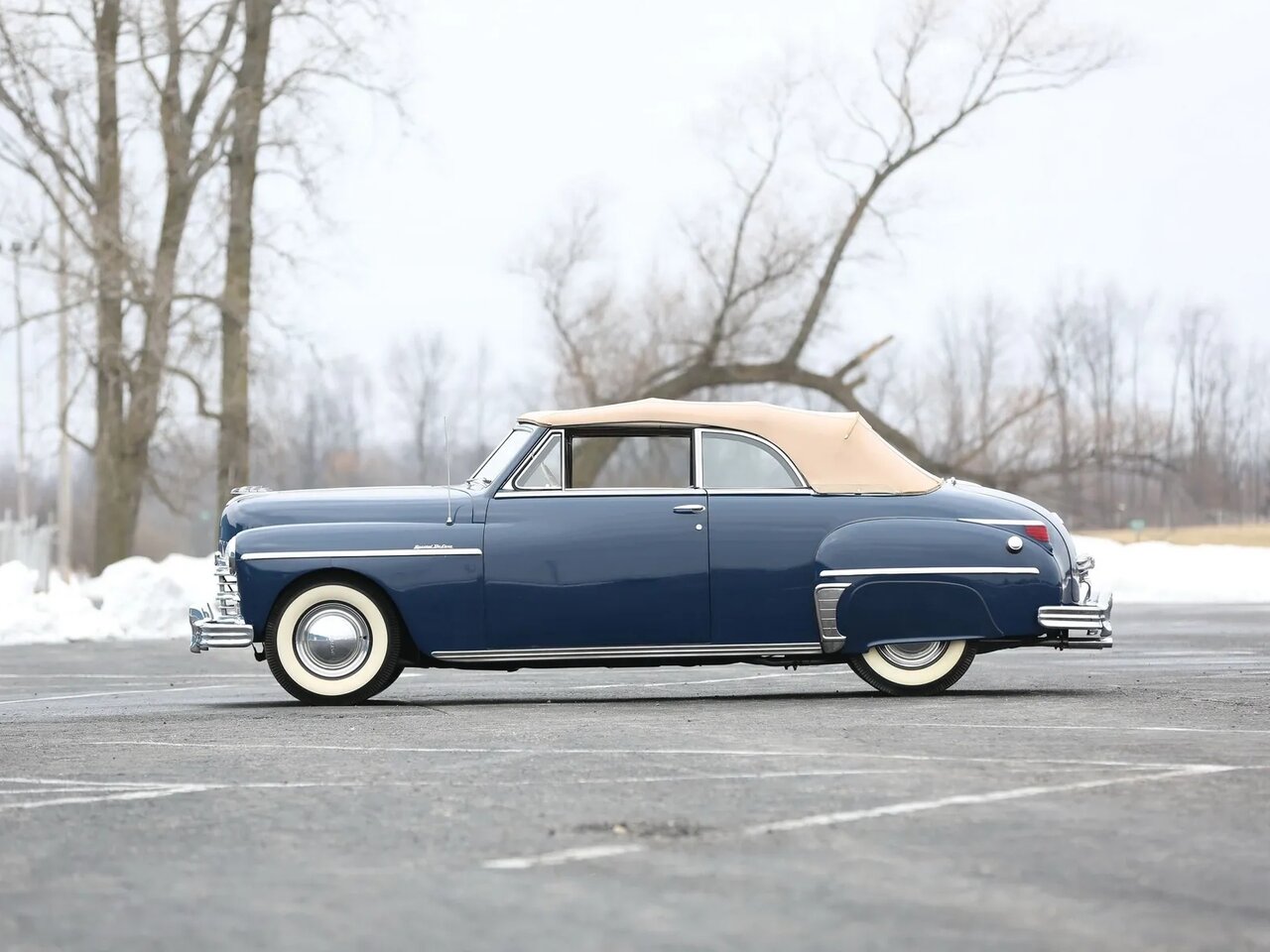 Plymouth De Luxe II