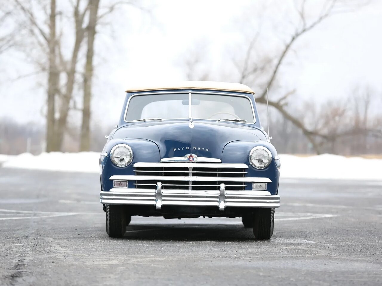 Plymouth De Luxe II