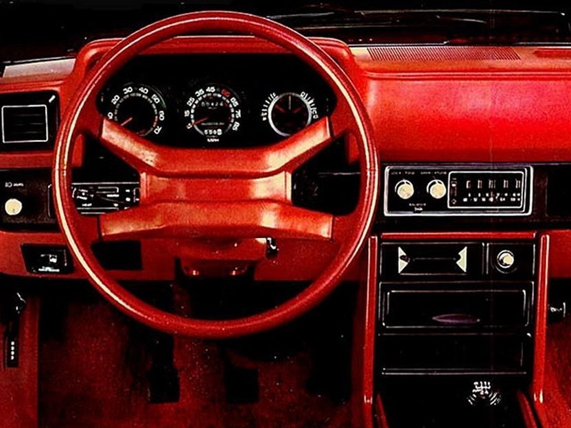 Plymouth Turismo Хэтчбек 3 дв.