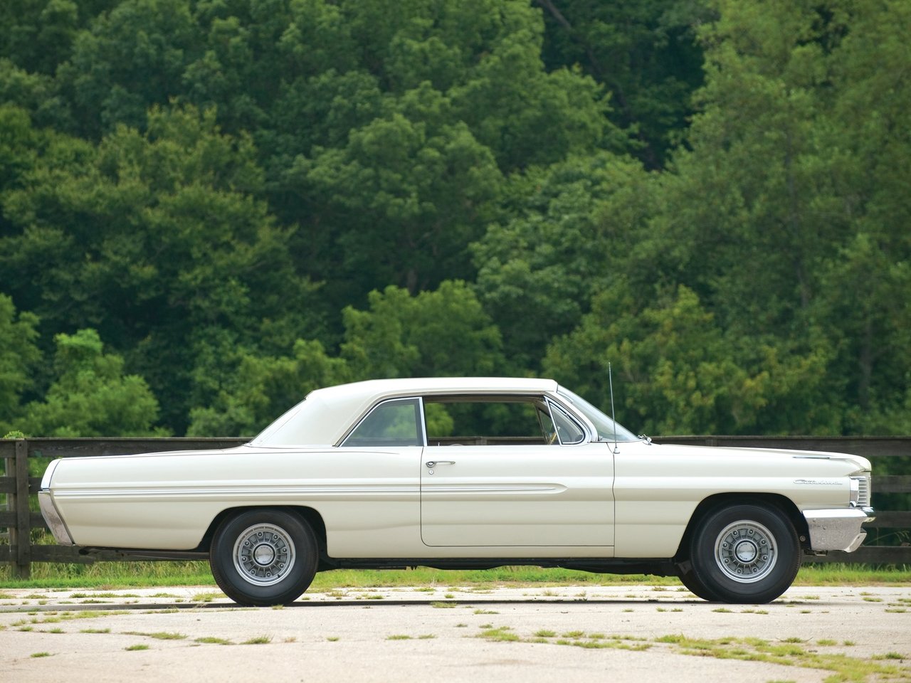 Pontiac Catalina II