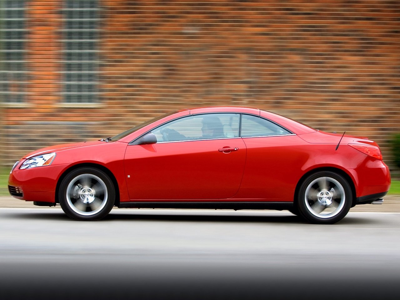 Pontiac G6 2004 – 2009