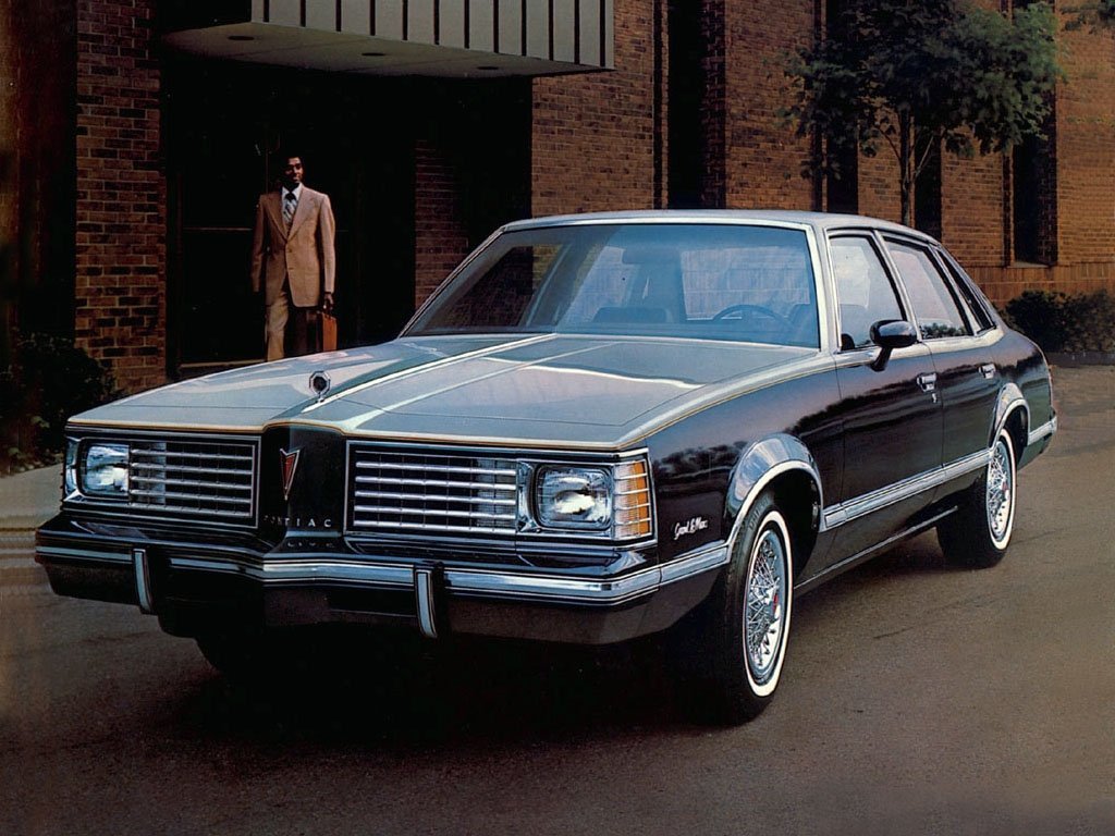 Pontiac LeMans V