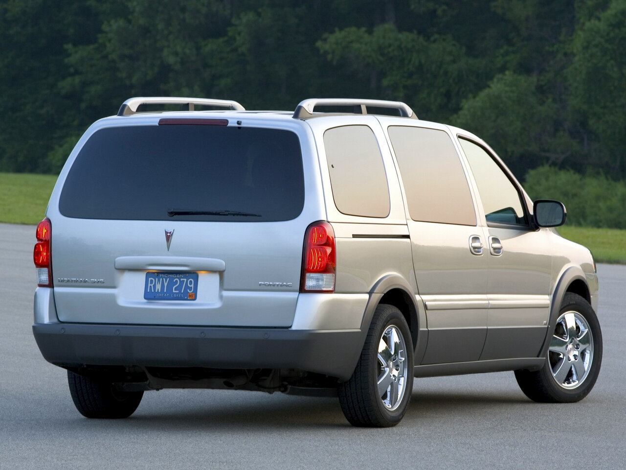 Pontiac Montana II SV6