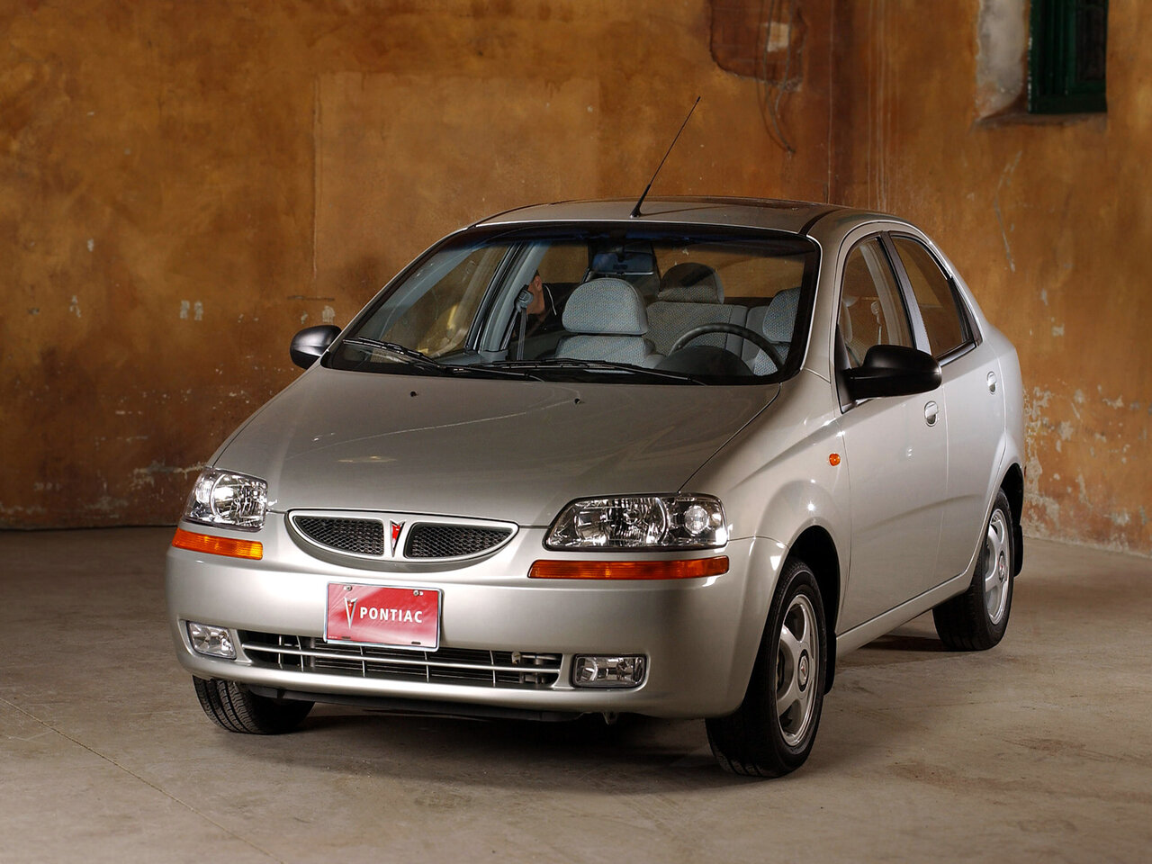Pontiac Wave T200
