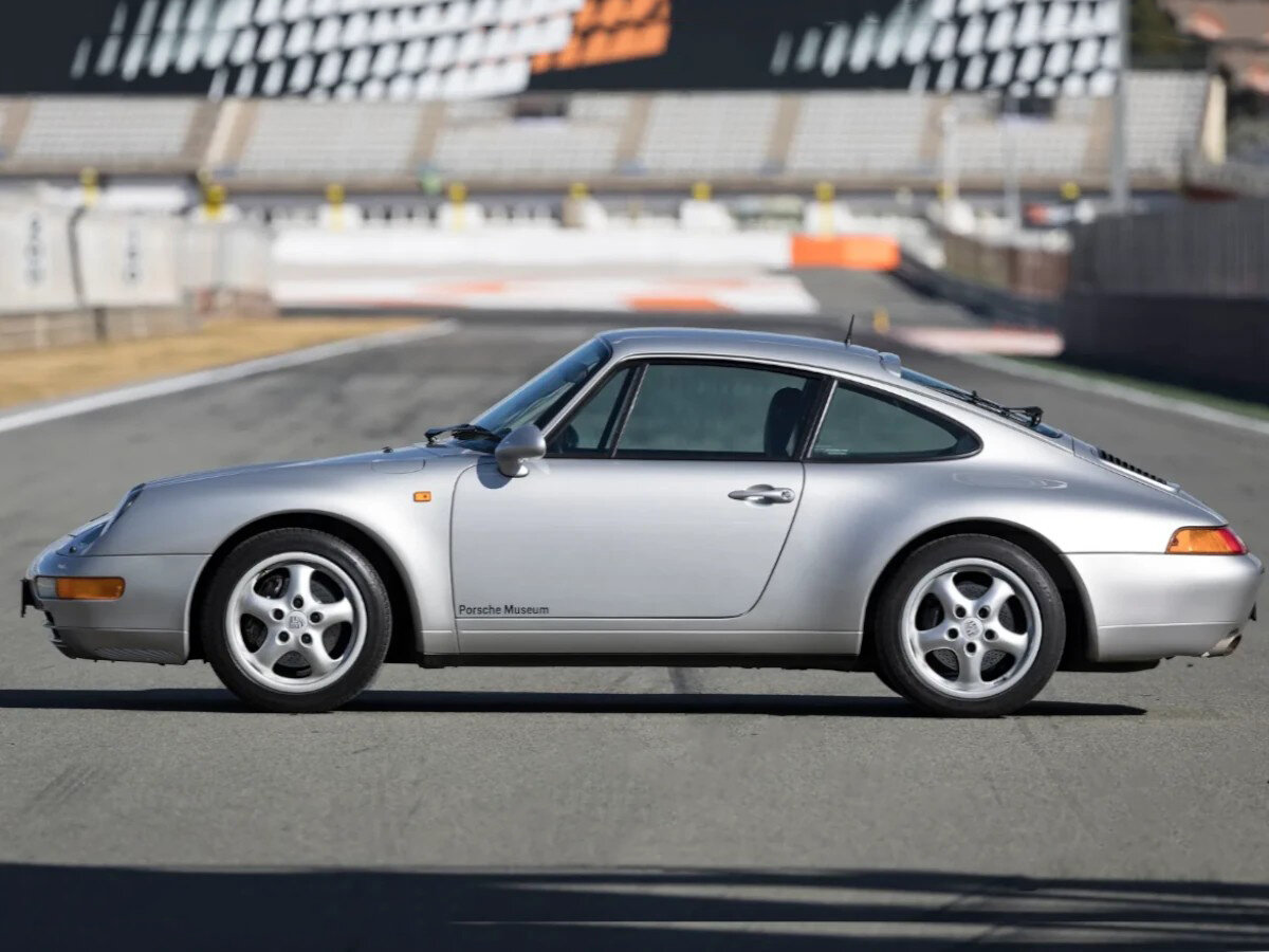 Porsche 911 IV (993)