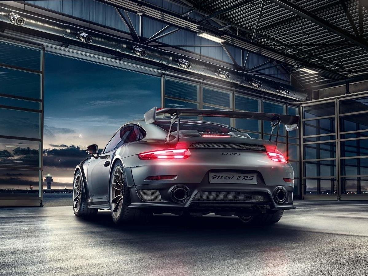 Porsche 911 GT2 991
