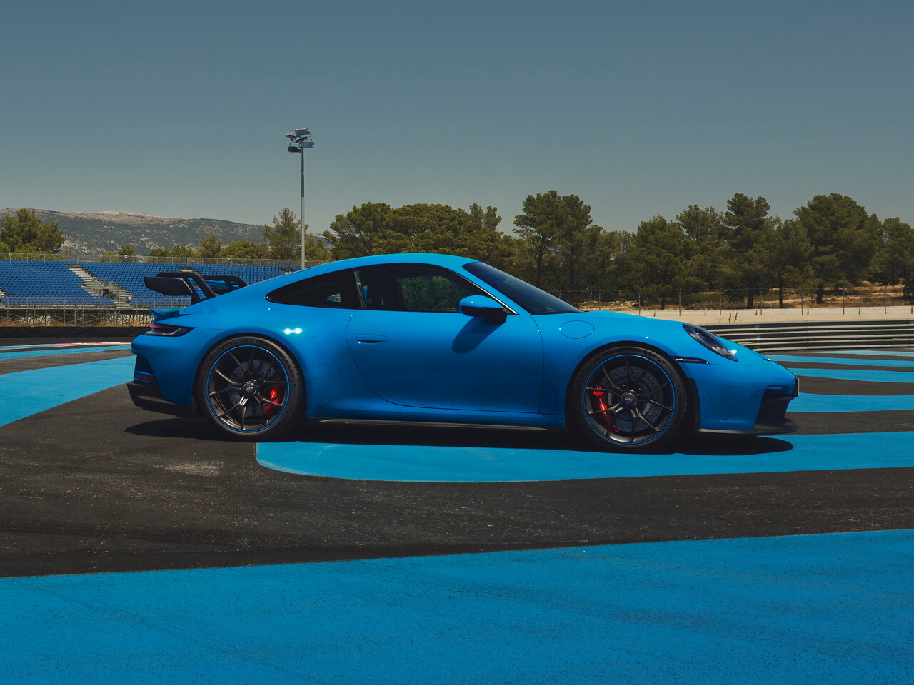 Porsche 911 GT3 992