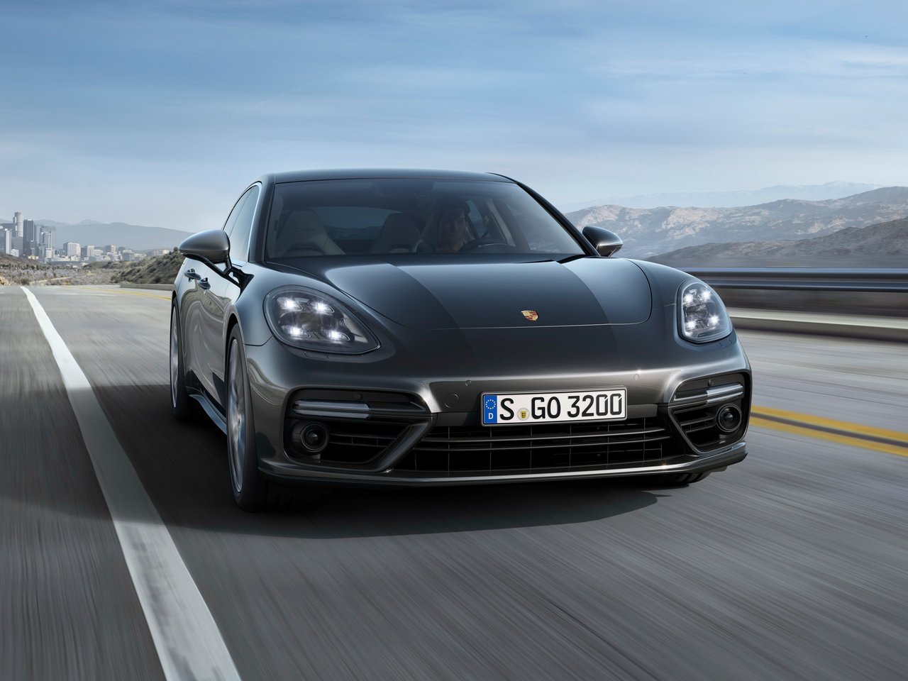 Porsche Panamera II