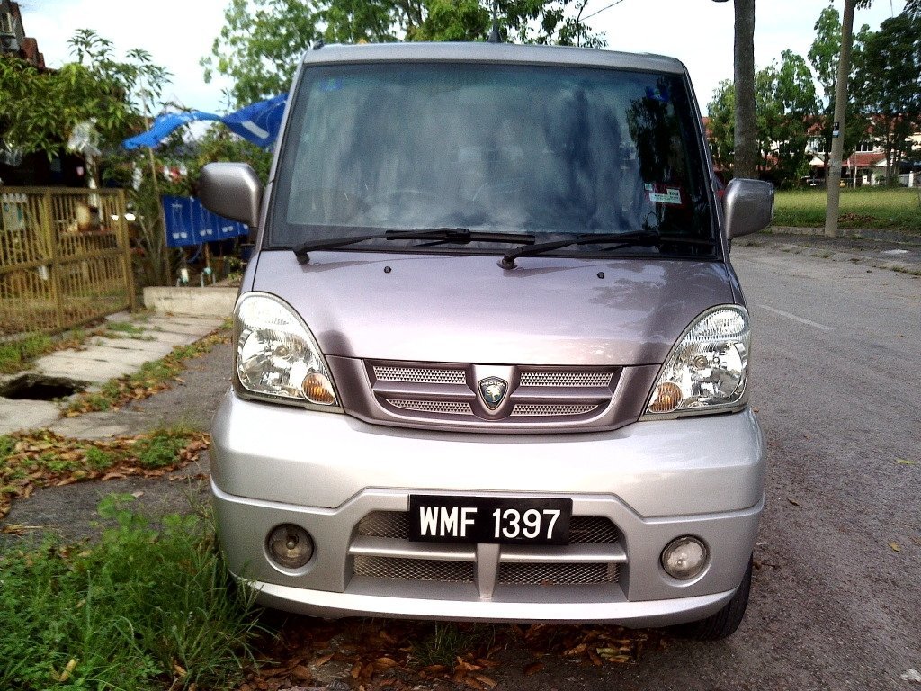Proton Juara Микровэн