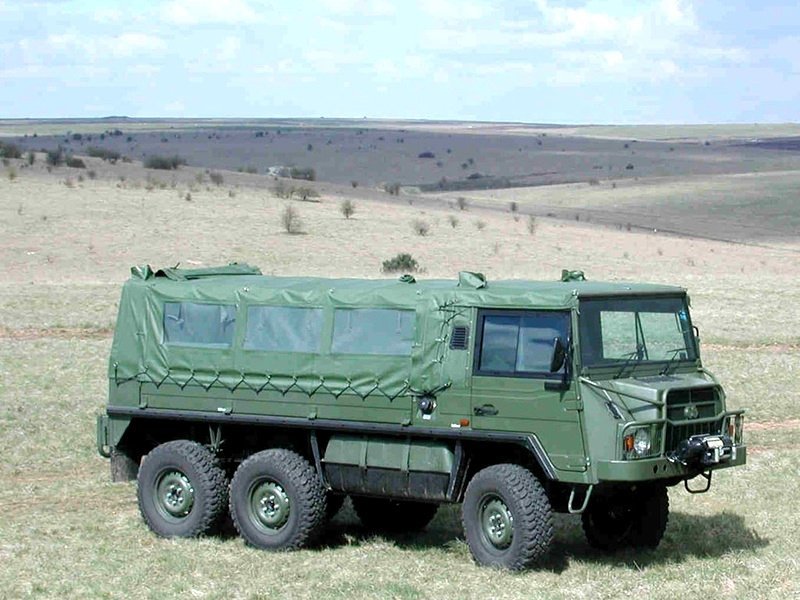 Puch Pinzgauer 718