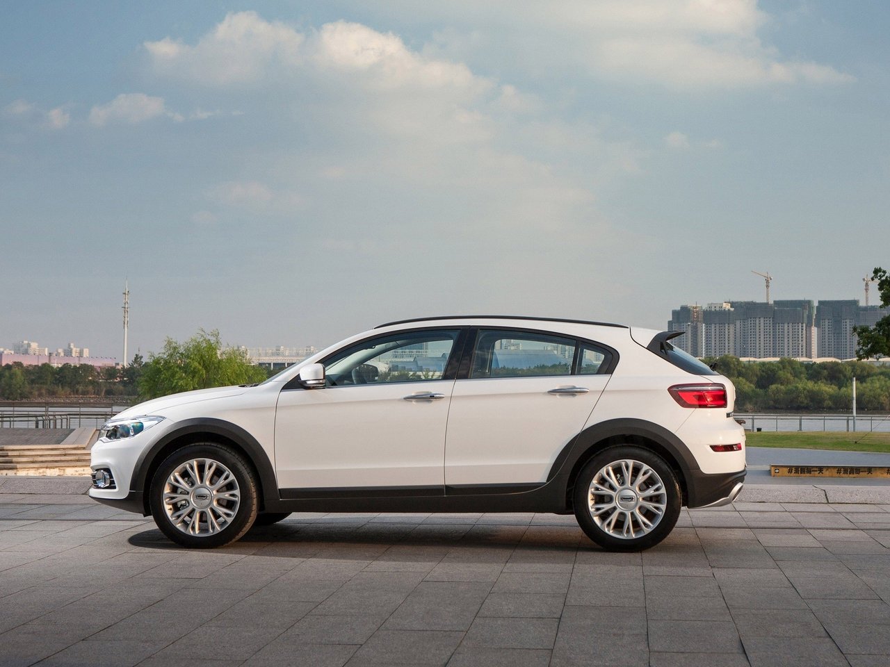 Qoros 3 2014 – 2022